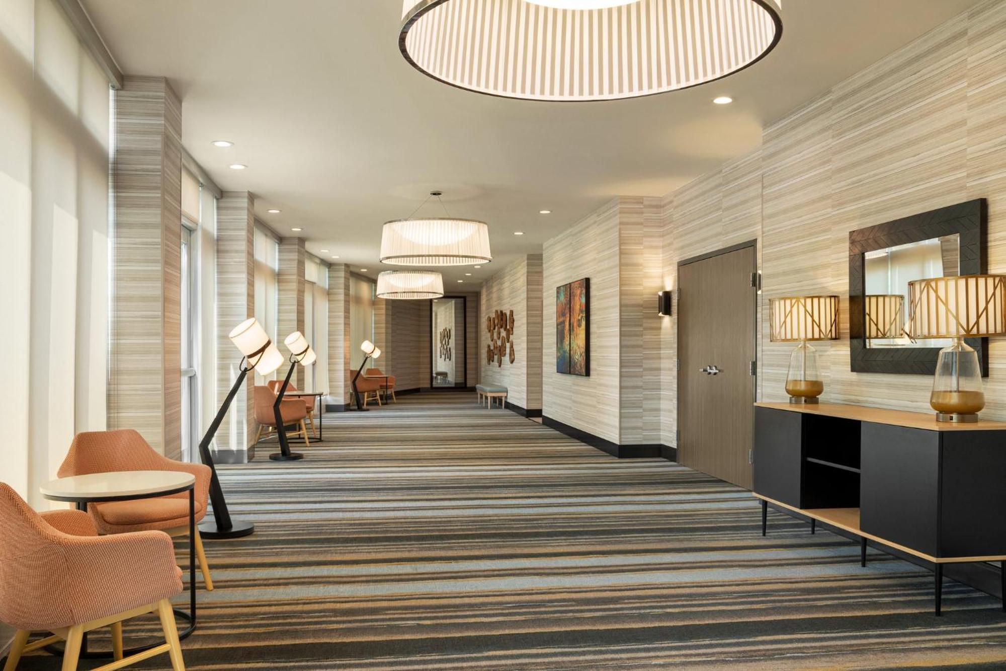 Holiday Inn Birmingham - Hoover By Ihg Exterior photo